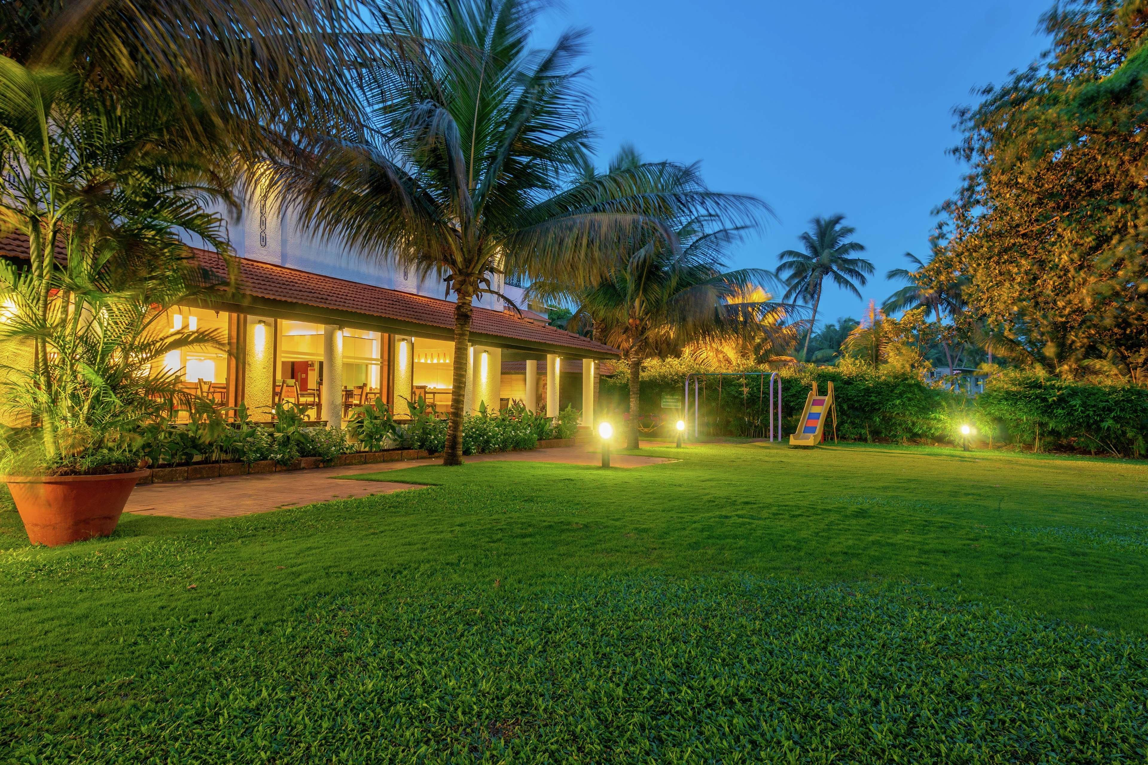 Doubletree By Hilton Goa - - Baga Arpora