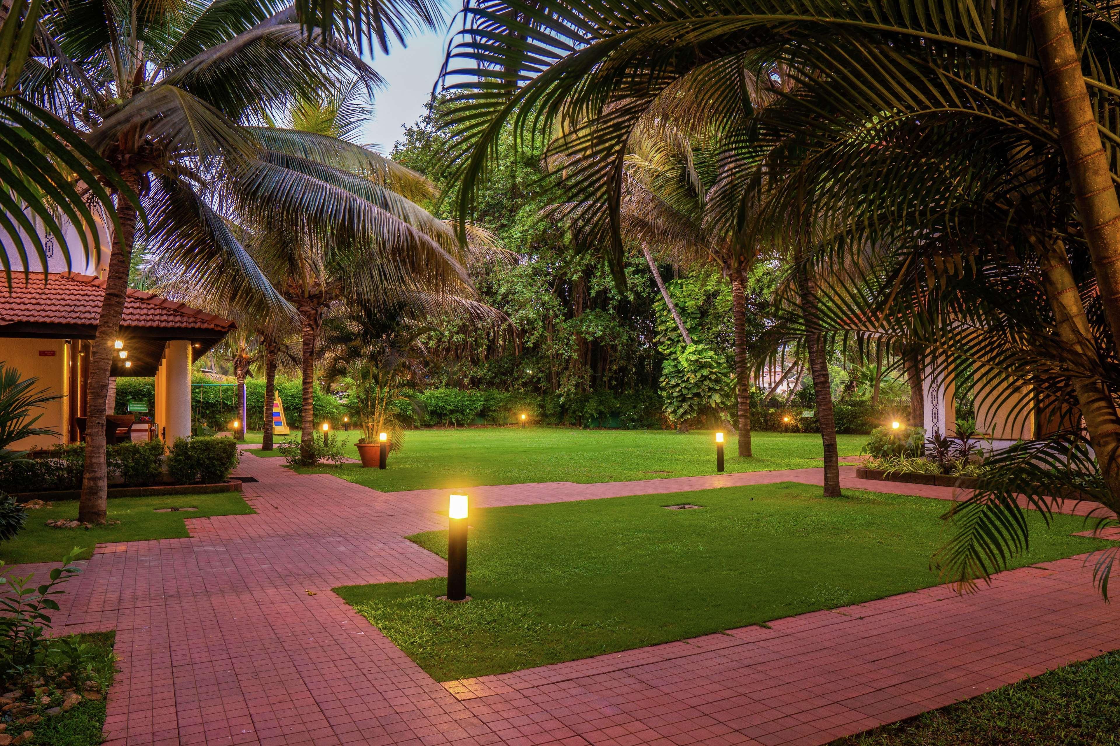 Doubletree By Hilton Goa - - Baga