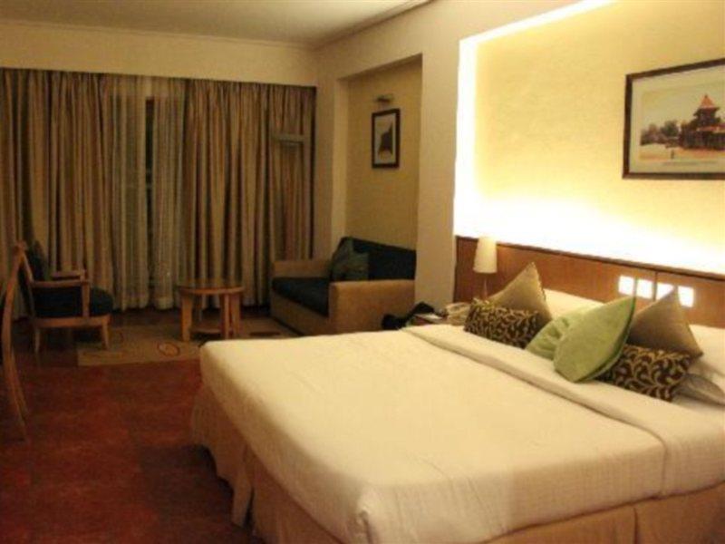 Doubletree By Hilton Goa - - Baga