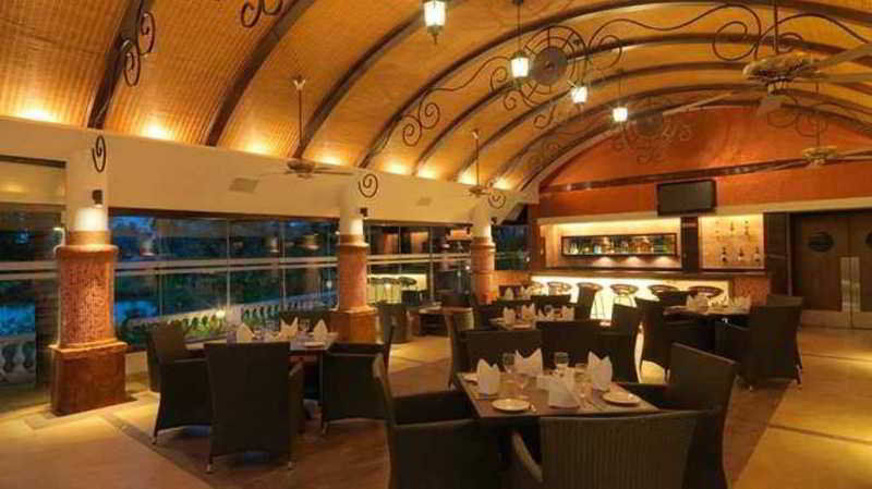 Resort Doubletree By Hilton Goa - - Baga 5*